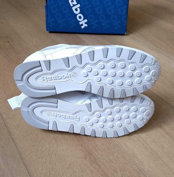 Buty Reebok CL Speed Flat Mono - rozmiar 38.5