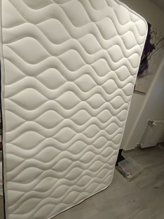 Colchão viscoelástico 195x120 com oferta de cama