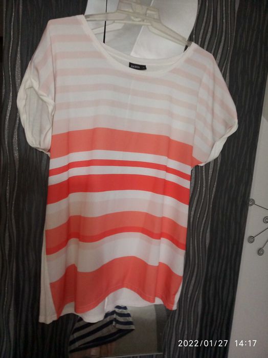 delikatna bluzka w paski