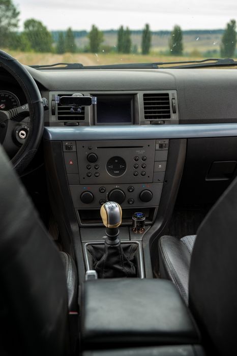 Opel Vectra C 2.2 дизель GTS