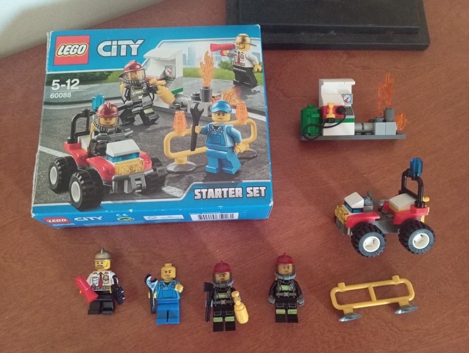 LEGO® City -  ( 60088 ) Conjunto iniciante combate a fogos e incêndios