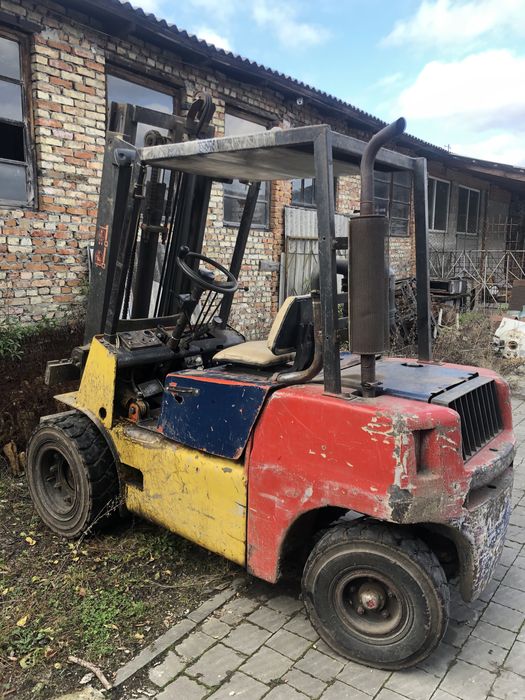 Навантажувач погрузчик дизель 3т