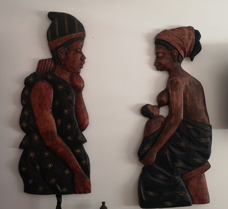 Casal de estatuetas