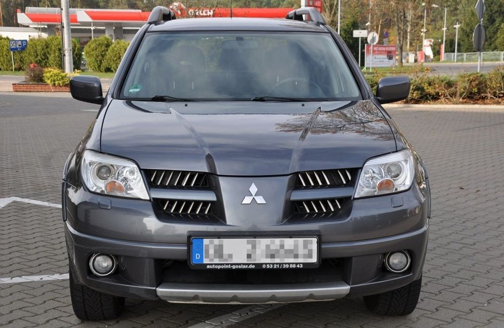 Шрот Розборка автозапчастини Mitsubishi Outlander 1 | 2.0 2.4