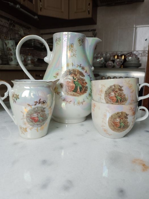 Посуд сервізів "Мадонна"