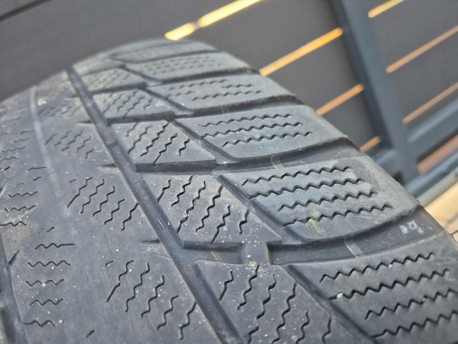 Bridgestone Blizzak LM001 225/50r17 Blizzak LM001 N3935