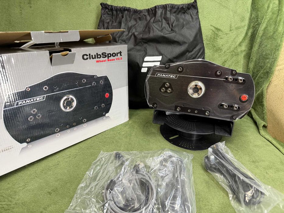 НОВА Fanatec ClubSport V2.5 Base 8nm
