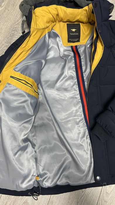 Куртка дуже тепла для хлопчика!