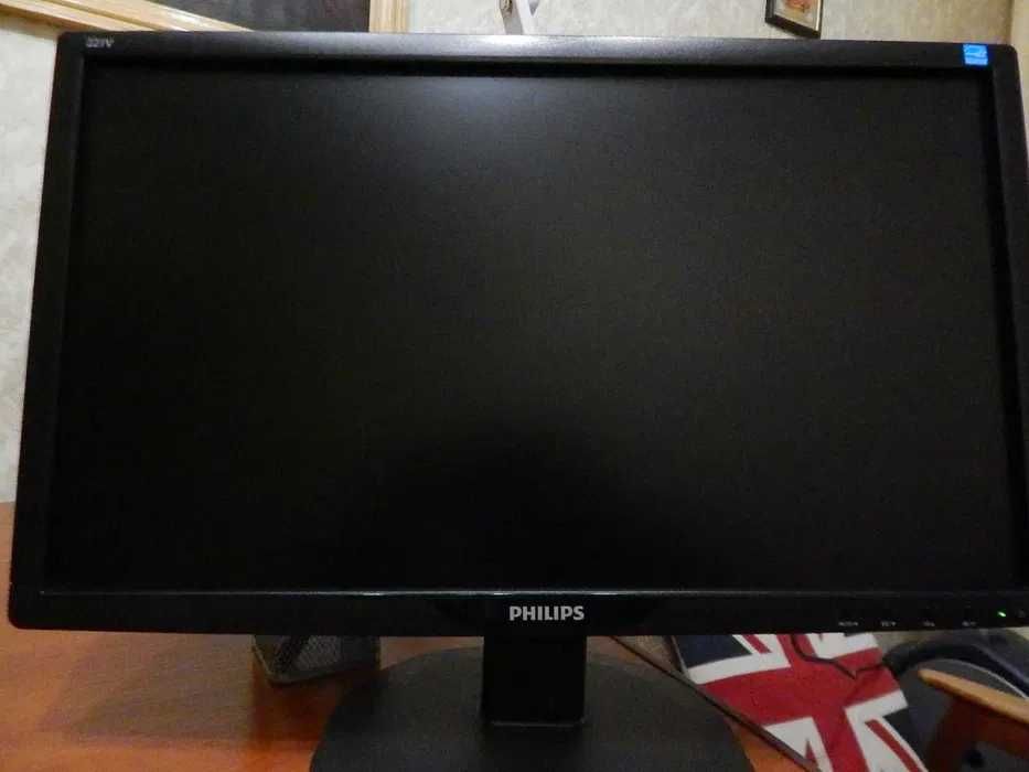 Монитор Philips 221 V2