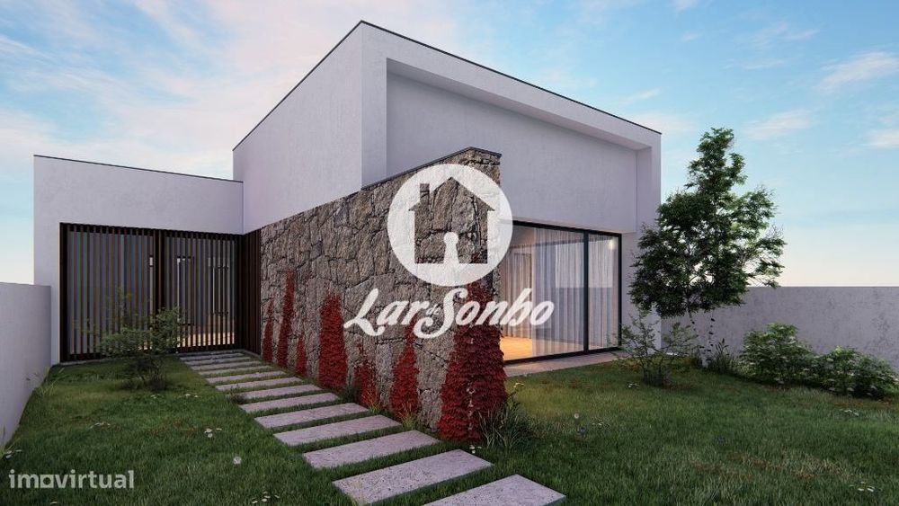 Terreno de 698m² para construção de moradia individual, em Alvarelh... — Alvarelhos E Guidões, Porto