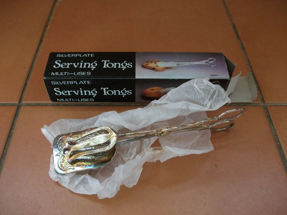 Utensílios em casquinha de prata (em caixa) desde64751441769346123