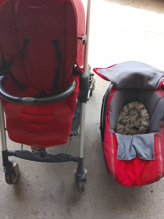 Carrinho de bebe mais cadeira de bebe