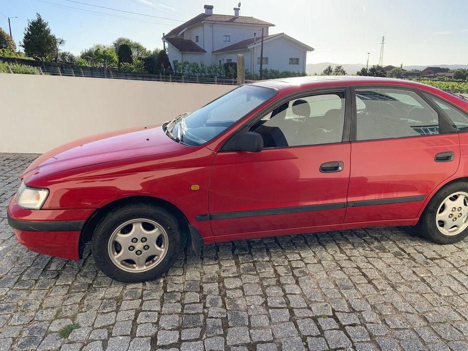 Toyota Carina E Sedan 2.0