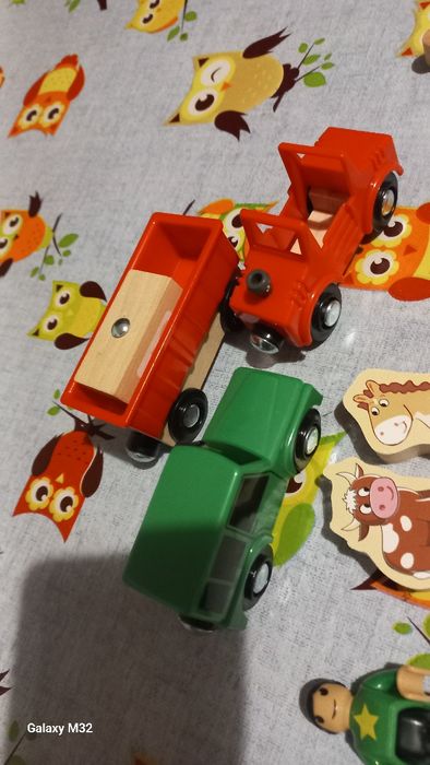 Потяг, машина, рейки, дерева, тварини до дерев'яної залізниці