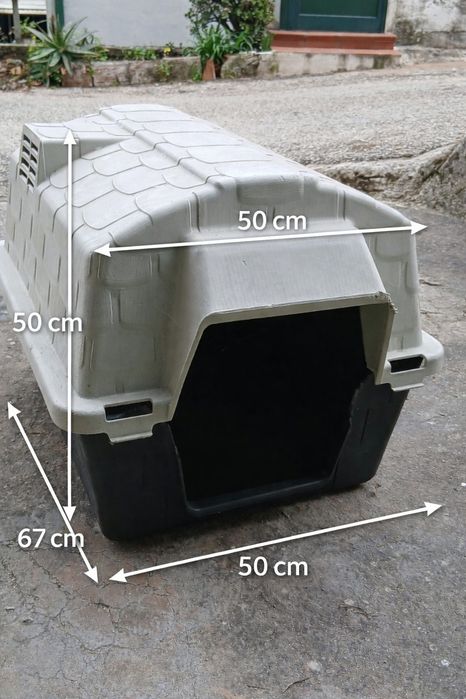 Casota para Cão Rígida em Plástico