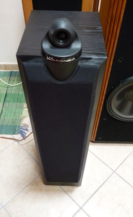 Colunas wharfedale modus 8