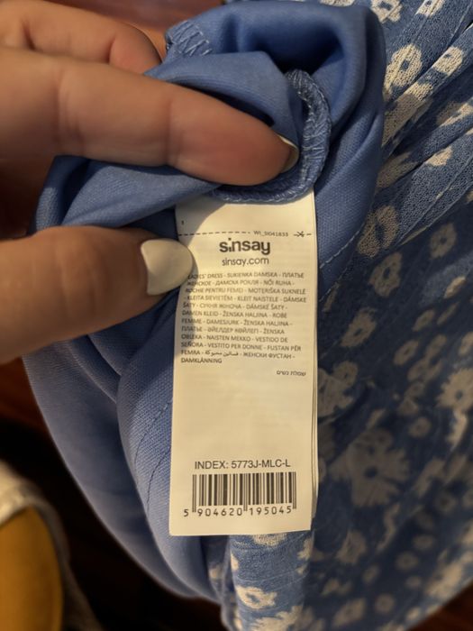 Niebieska sukienka w kwiaty, sinsay, rozmiar L