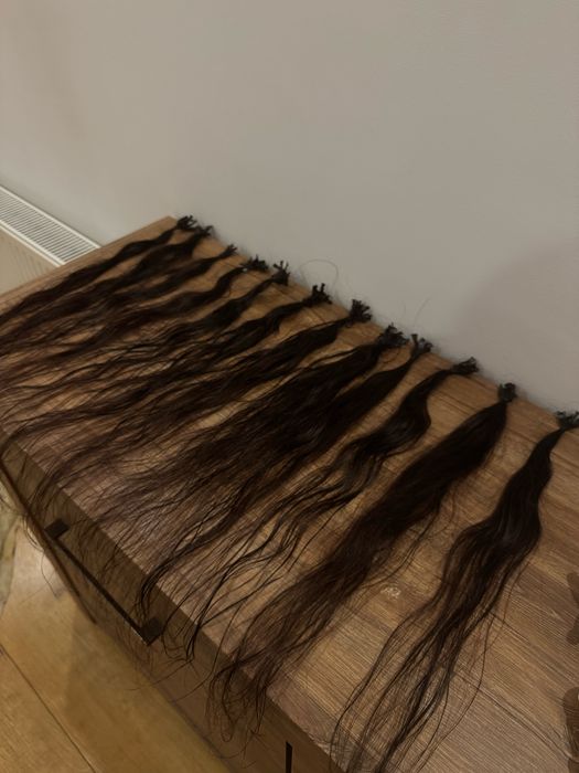 Wlosy przedluzane na keratynie
