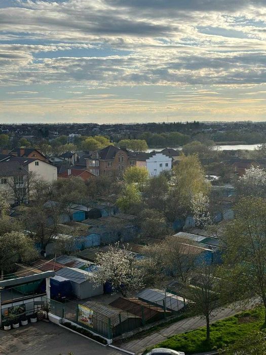 (8) Продам 1-но кімнатну квартиру на Вишеньці 9726