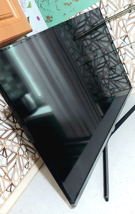 Телевизор Samsung 40"
