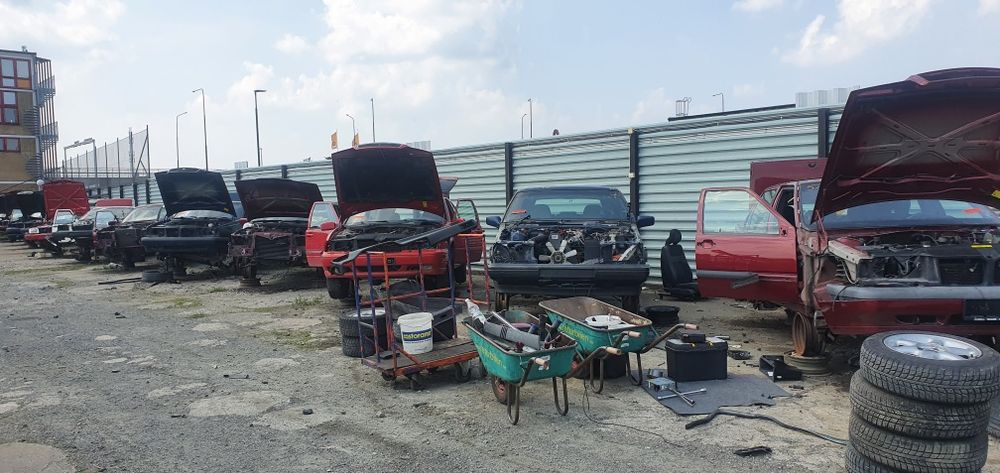 Volvo 850 R t5r v70 s70 c70 xc70 s80 s60 s40 v40 części plastik