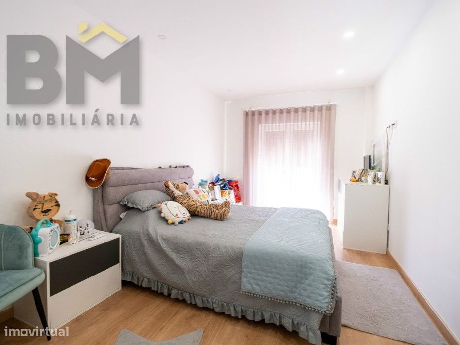 Moradia T4 com jardim em Castelo Branco