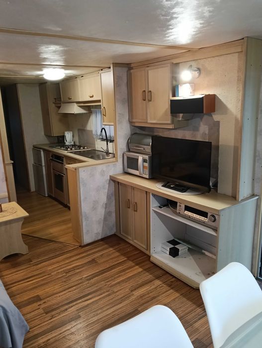 Działka Niewiesze z domkiem Holenderskim