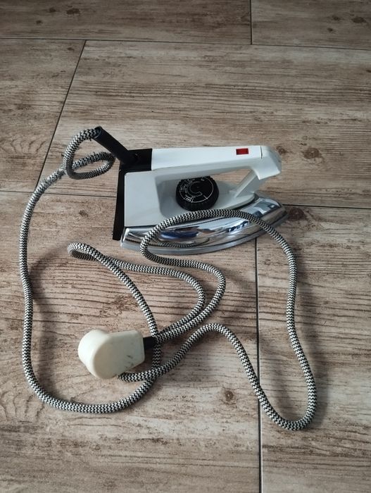 Żelazko dezamet typ 275
