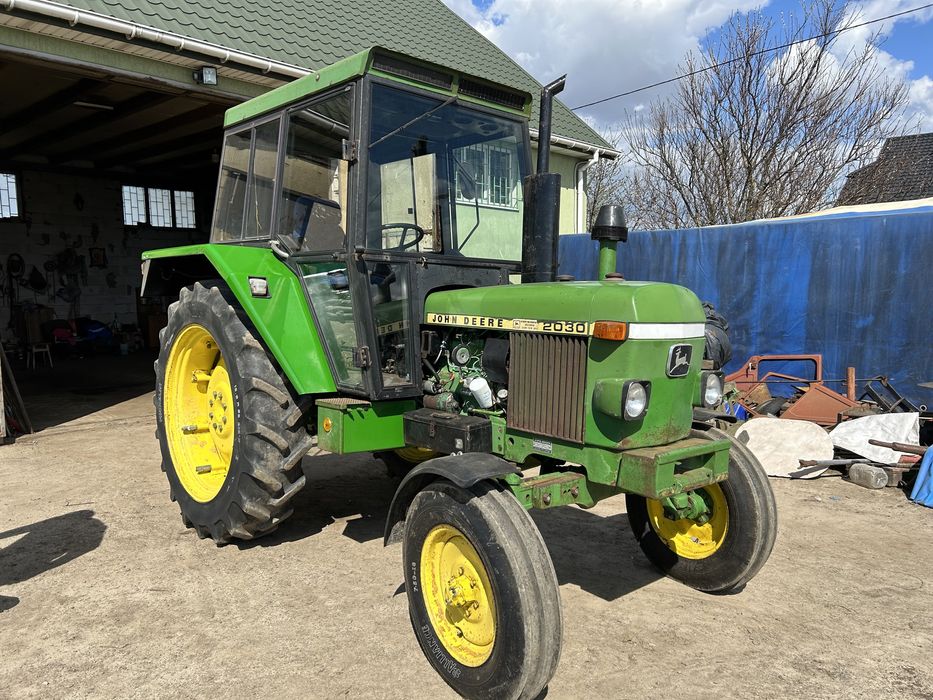 Трактор Джон-Дир 2030
