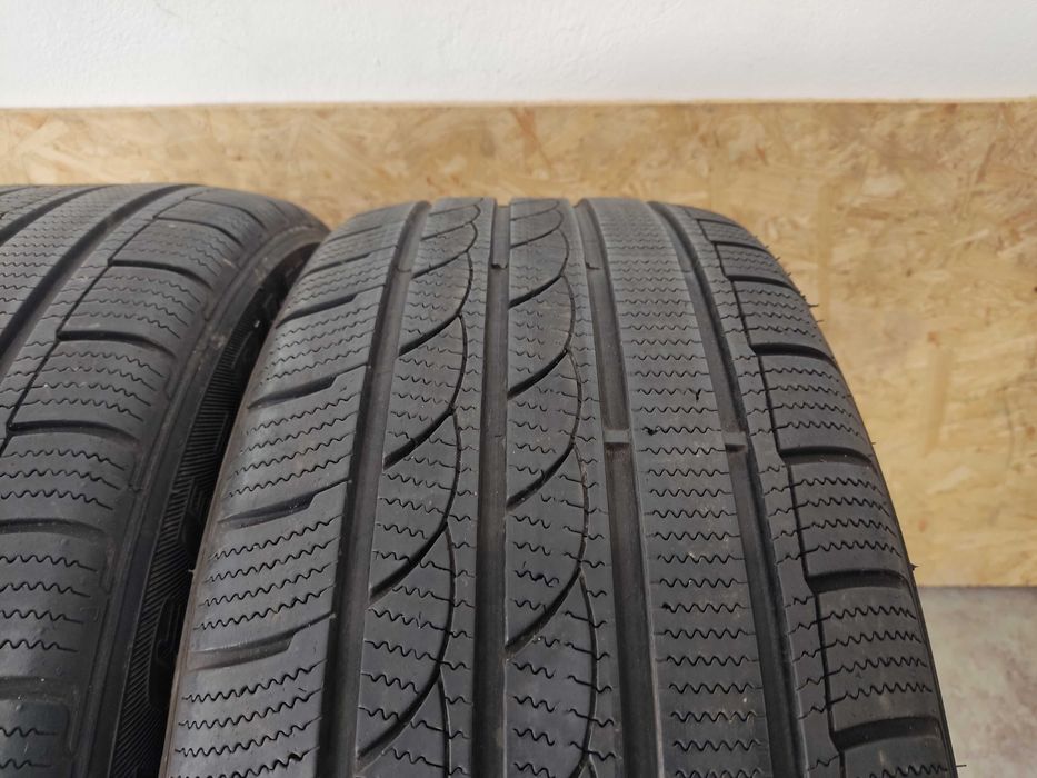 2x245/45R19 Tracmax Ice-Plus S210, 2021 rok, 102V XL, bieżnik 6,1mm