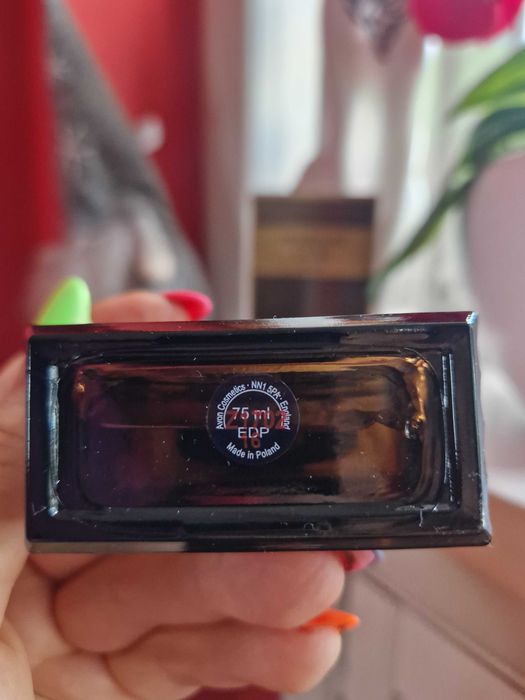 Premiere  Luxe  Oud .Avon UNIKAT .perfumy  męskie
