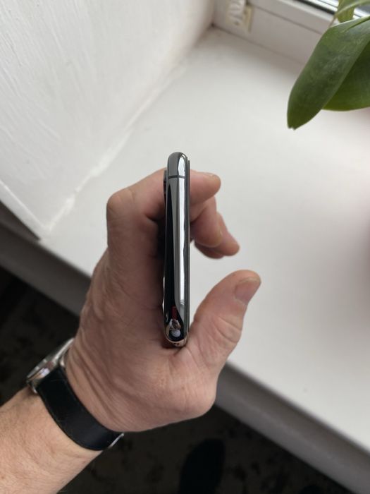 айфон xs в гарному стані