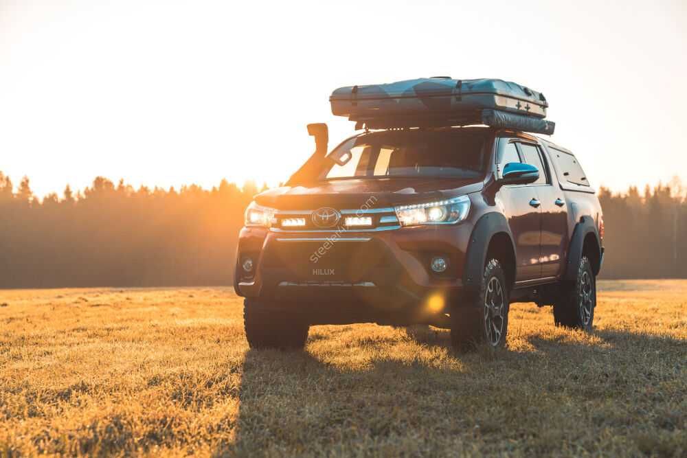 Zestaw Lamp LAZER TRIPLE-R 750 GEN2 (Standard) - TOYOTA HILUX 2015+