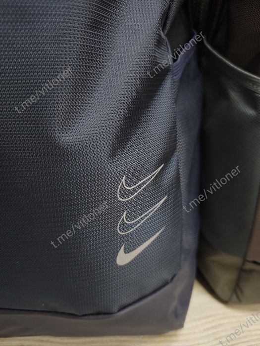 Стильний рюкзак Nike NK SPRTSWR Essentials Bkpk