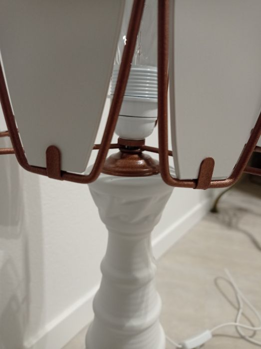 Unique-design lamp422804839015403523