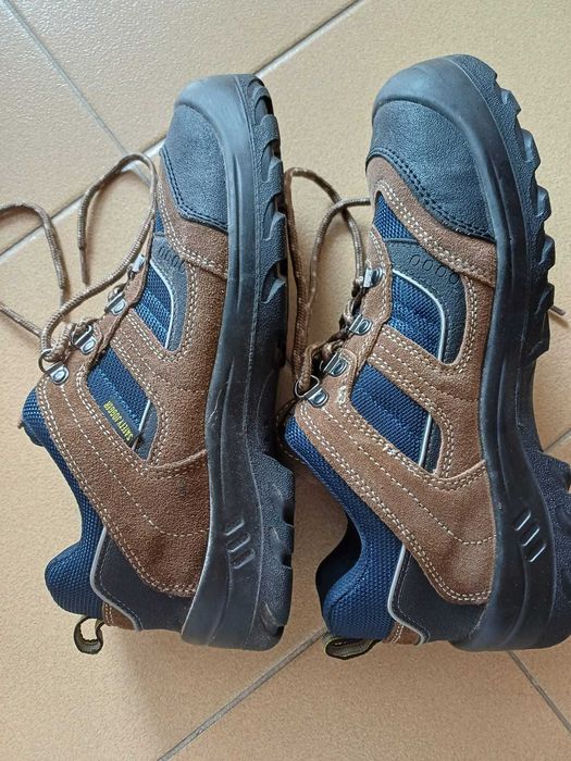 Sapatos de Segurança Safety Jogger S3 SRC – Tamanho 43 – Quase Novos