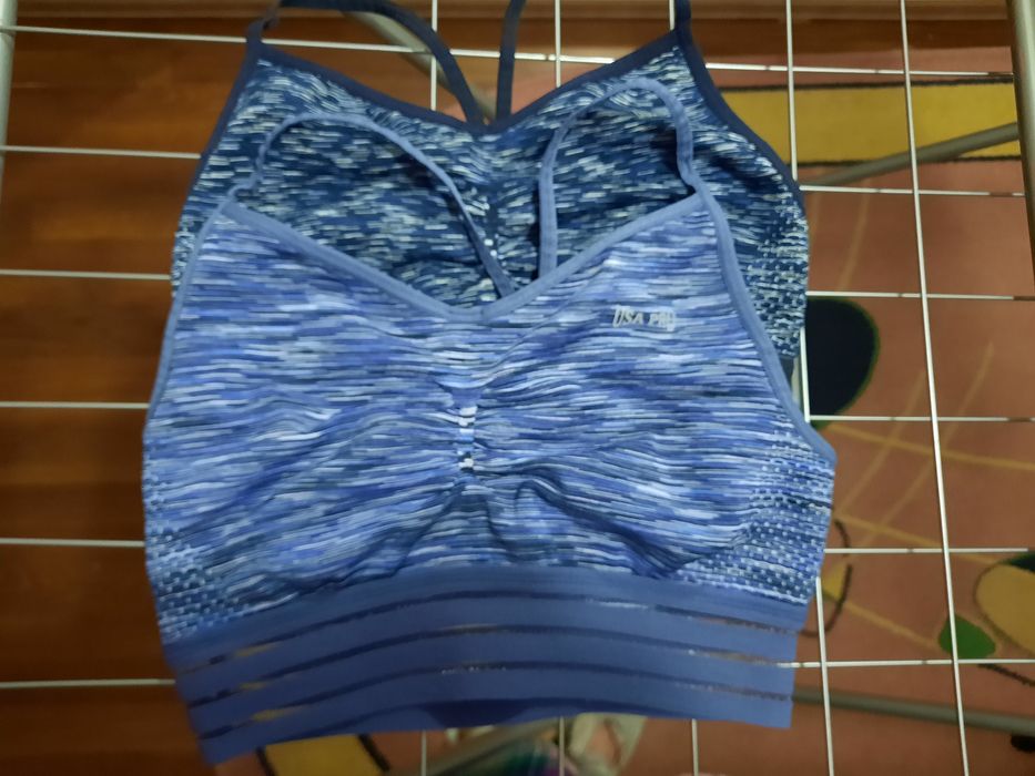 Спортивні топи ліфи