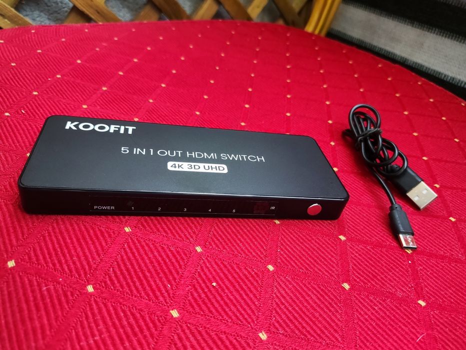 Przełącznik HDMI rozdzielacz 60Hz 4K  UHD PS5 PS4 PS3 DVD Xbox switch