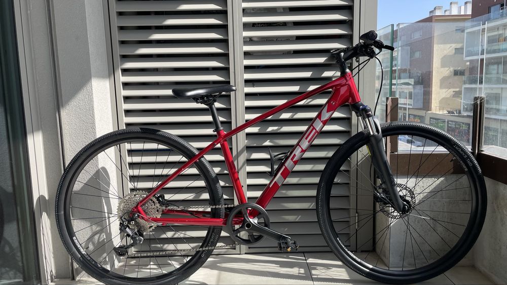 Bicicleta Trek Dual Sport 3 Gen 4 — Como Nova — Shimano Deore