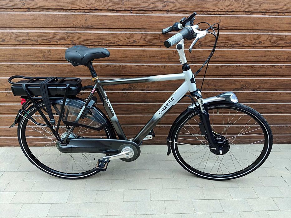 Rower elektryczny GAZELLE ORANGE C8 Panasonic 2300 km 13.5 ah 486 wh Asystent prowadzenia 57cm. Męski