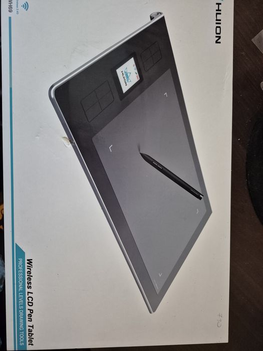Huion model DWH69 LCD pen tablet
