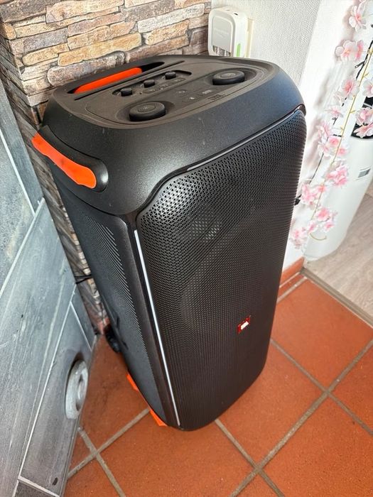 JBL PartyBox 710 - Stan idealny, używany zaledwie 2 razy