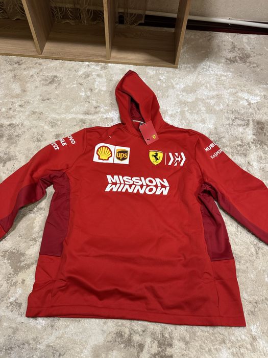 Оригінальна худі Puma Ferrari