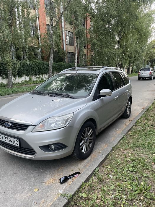 Форд фокус автомат 1.6 газ бенз 2011