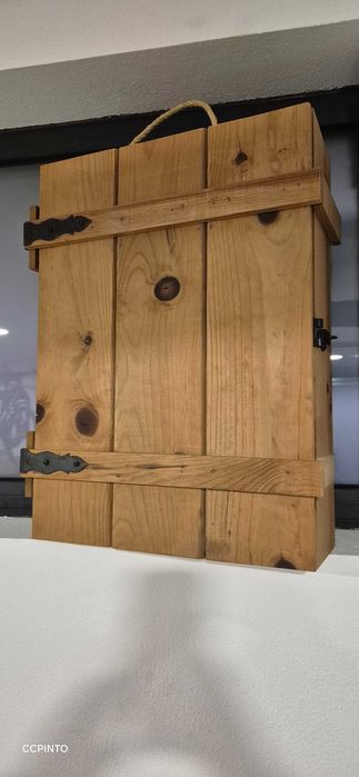 Caixa madeira exelente estado