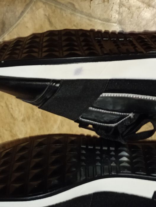 Nowe półbuty damskie rozmiar 39