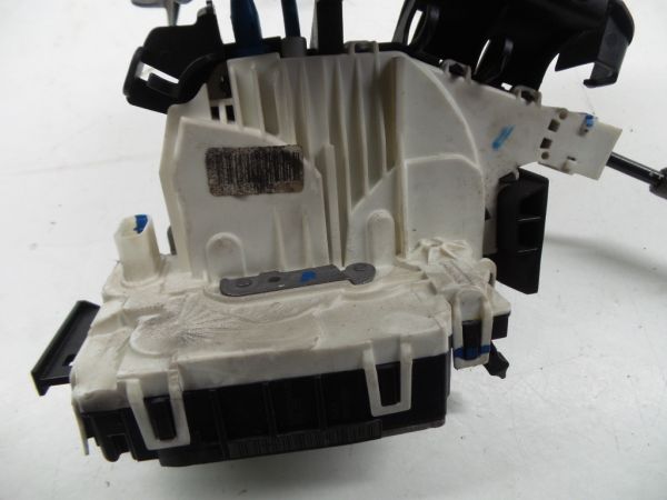 Fechadura / fecho porta trás direito MERCEDES-BENZ Classe C Carrinha (