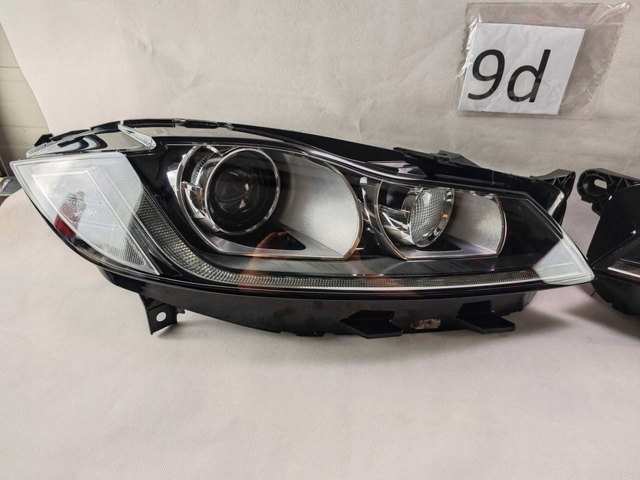 Jaguar F-Pace X761 Фари передні Xenon