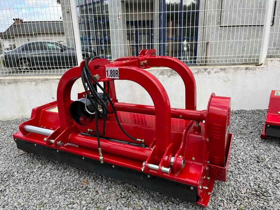 Triturador martelos 1.80m Reforçado descentrável Hidráulico NOVO