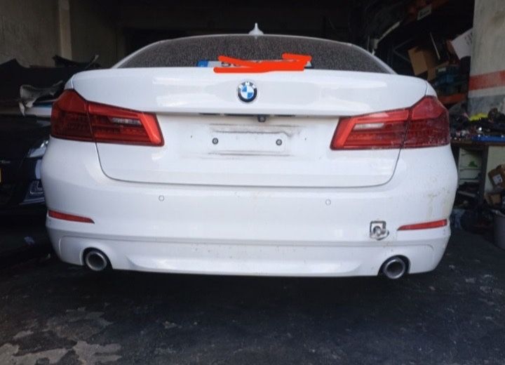 Disponível BMW G30 520d para peças